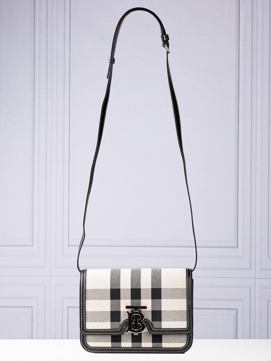 BURBERRY】CANVAS TB BAG