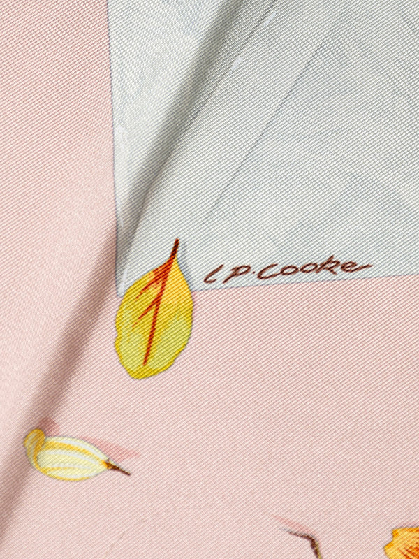 Hermès “Des Fleurs Pour Le Dire" Scarf 90