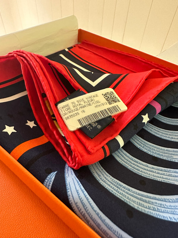 Hermes “Tigre Royal Fleuri” Scarf 70
