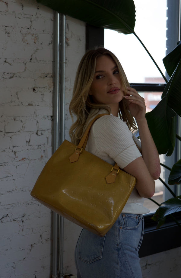 Louis Vuitton Monogram Vernis Houston