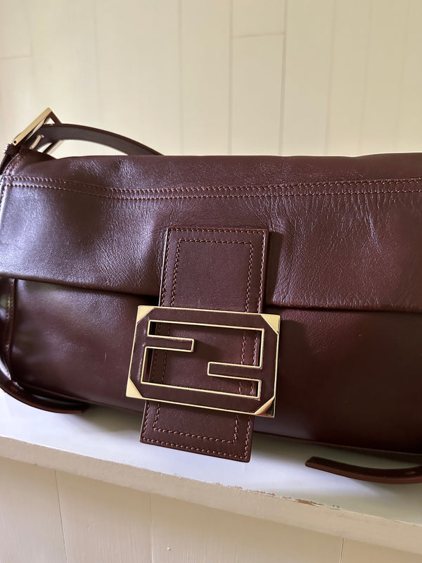 Fendi Maxi 3-Way Convertible Baguette