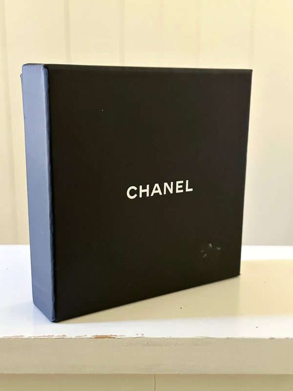 Chanel Faux Pearl & Strass Multistrand Leaf Necklace