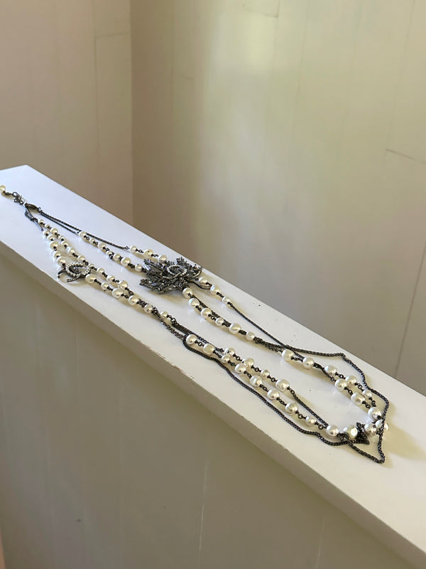Chanel Faux Pearl & Strass Multistrand Leaf Necklace