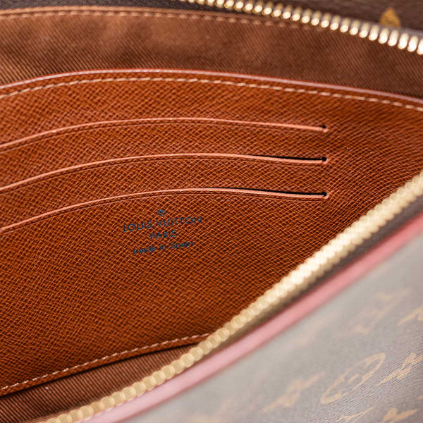 Louis Vuitton Monogram Legacy Chain Clutch