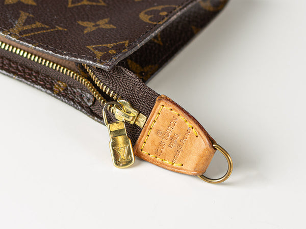 Louis Vuitton Monogram Petit Bucket PM