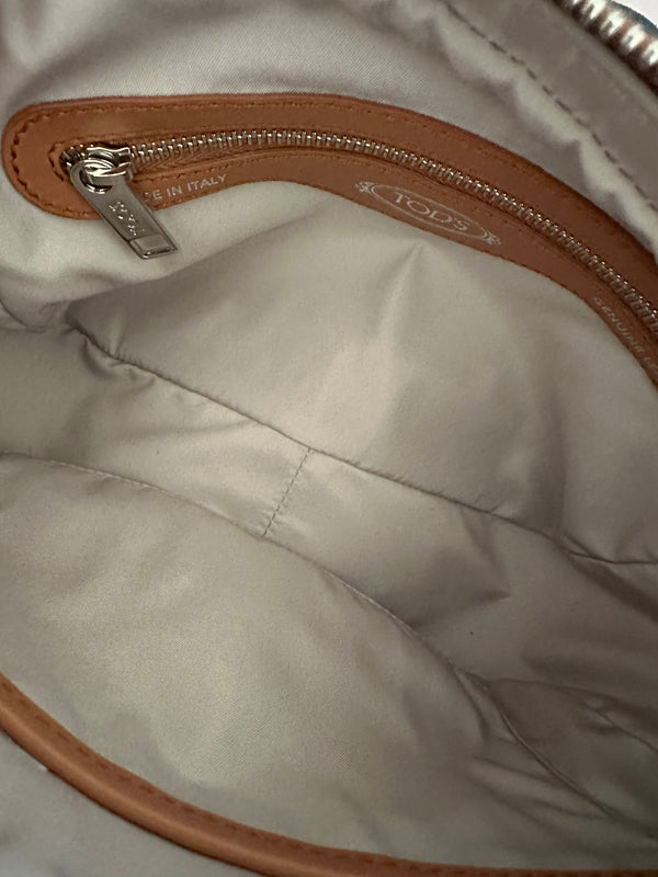 Tod’s Double T Crossbody Interior