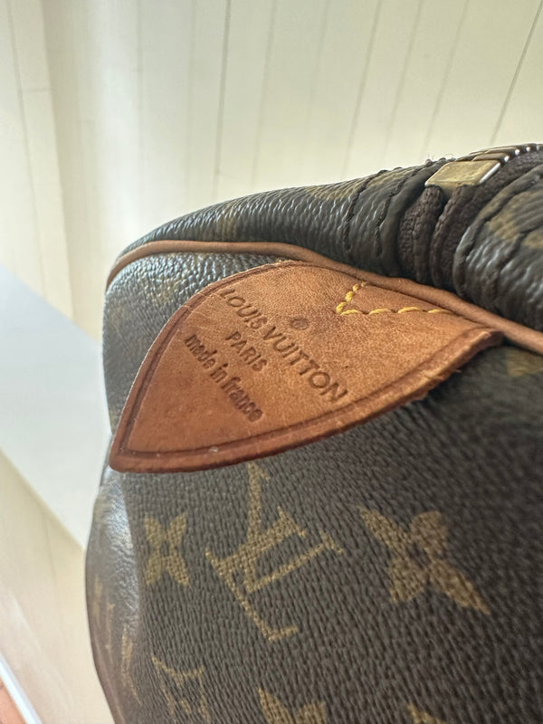 Louis Vuitton Monogram Keepall 50