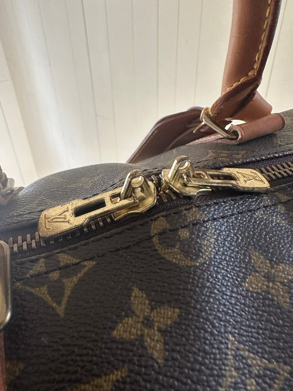 Louis Vuitton Monogram Keepall 50