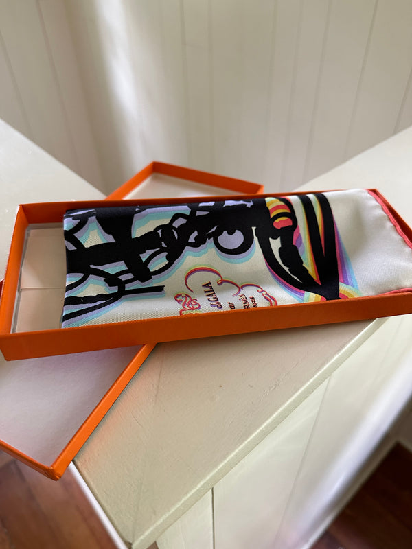 Hermès "Brides De Gala Shadow" Scarf 45