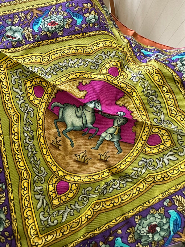 Hermès "Qalamdan" Scarf 90 center