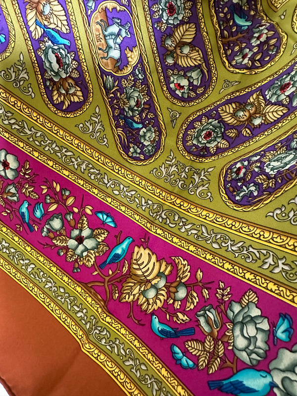 Hermès "Qalamdan" Scarf 90 detail