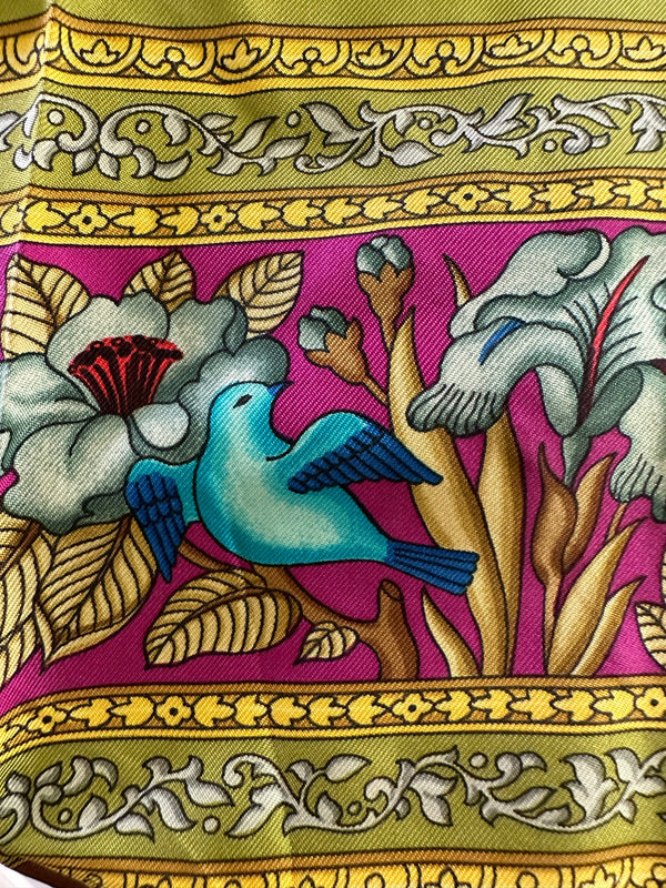 Hermès "Qalamdan" Scarf 90 detail