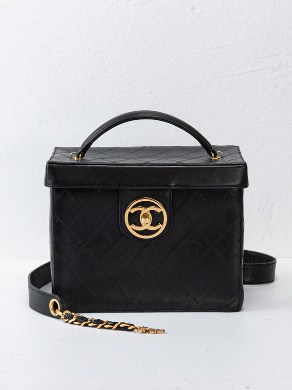 Chanel Quilted Vintage CC Vanity Case
