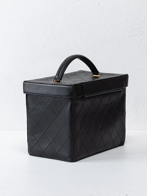 Chanel Quilted Vintage CC Vanity Case