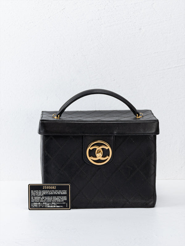Chanel Quilted Vintage CC Vanity Case