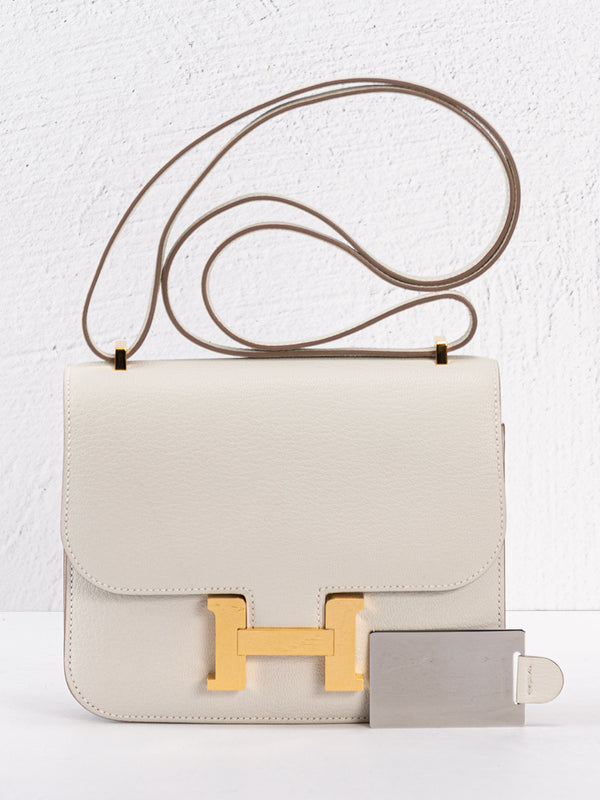 Hermès Chèvre Mysore Verso Mini Constance 18