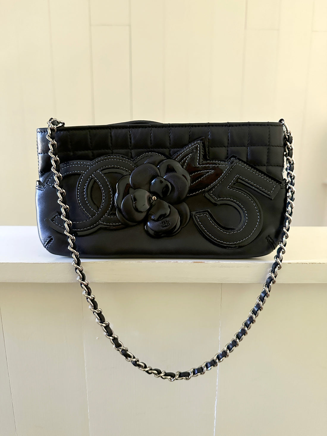 Back in Black – Handbag Social Club