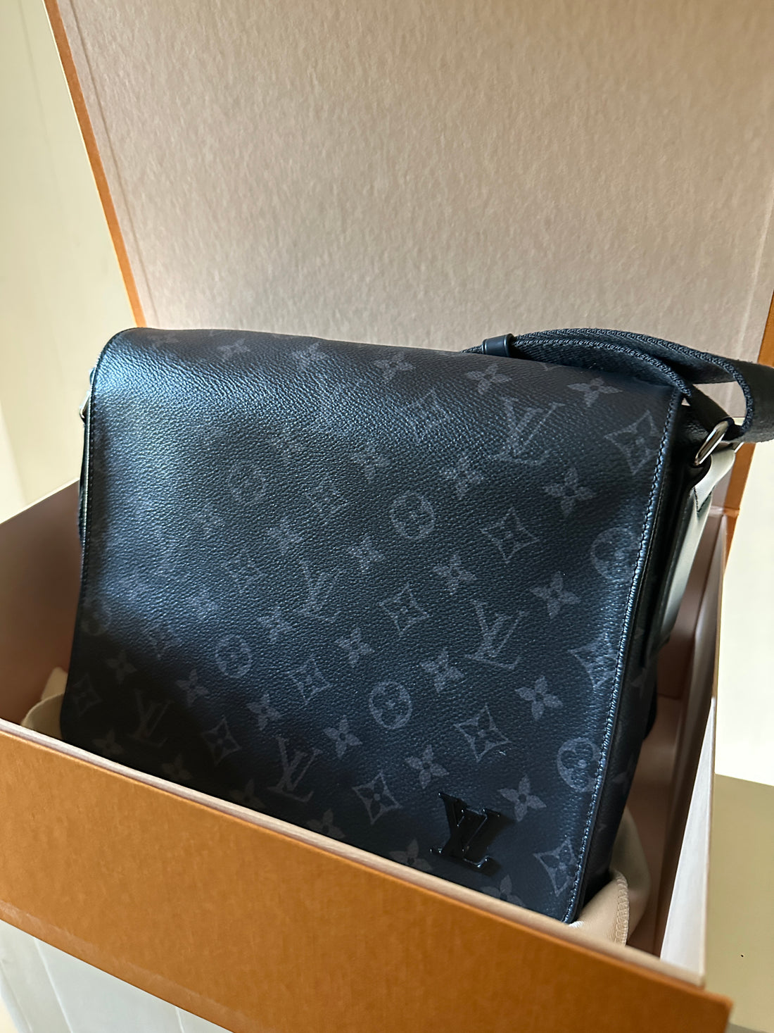 Louis Vuitton Monogram Popincourt – Handbag Social Club