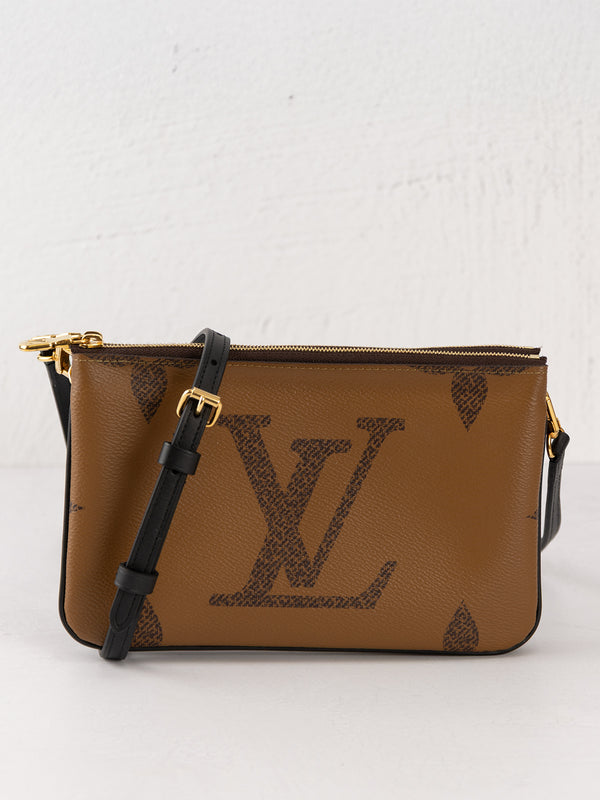 Louis Vuitton Monogram Giant Reverse Double Zip Pochette