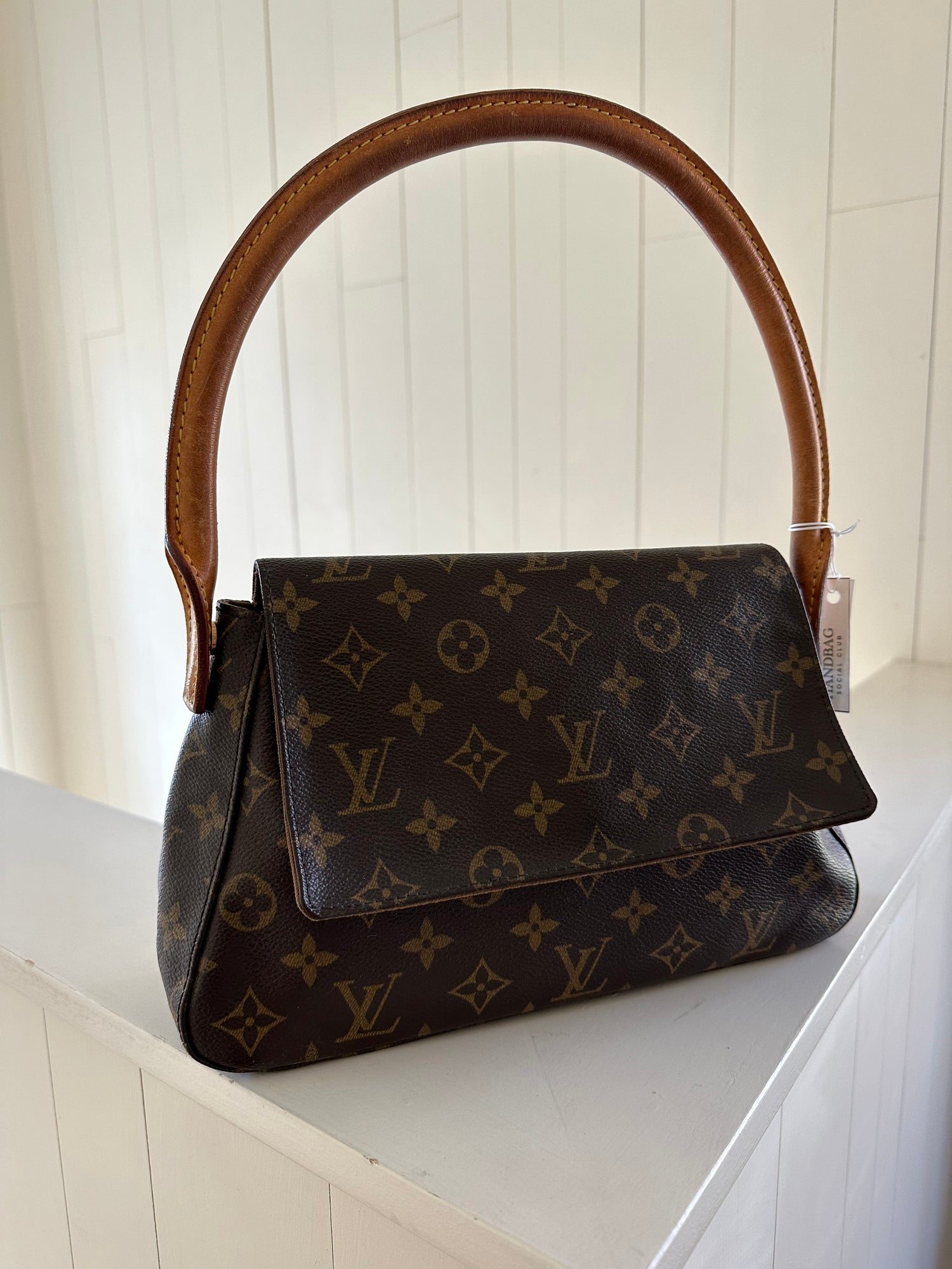 Louis Vuitton Monogram Looping PM – Handbag Social