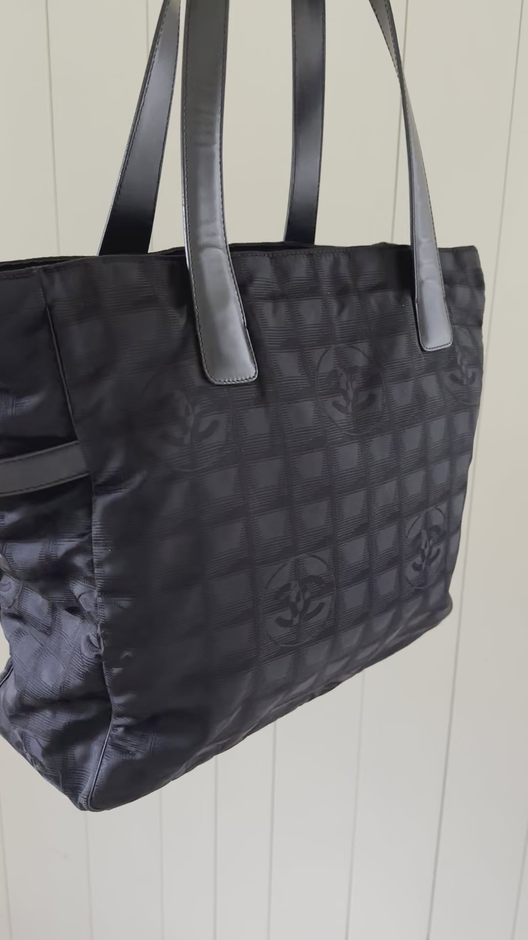 Chanel Medium Travel Ligne Tote - Black Totes, Handbags - CHA891418